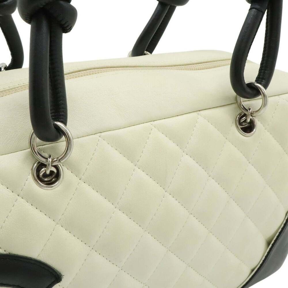CHANEL Black Shoulder Bag - Picture 9 of 10
